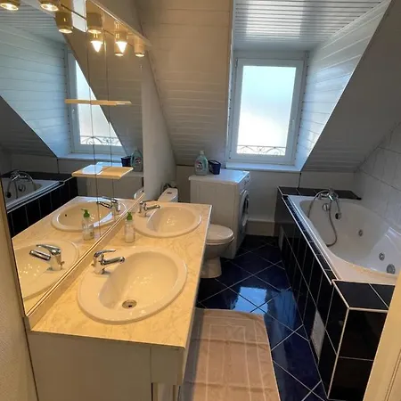 Apartament Jadore - Meubles